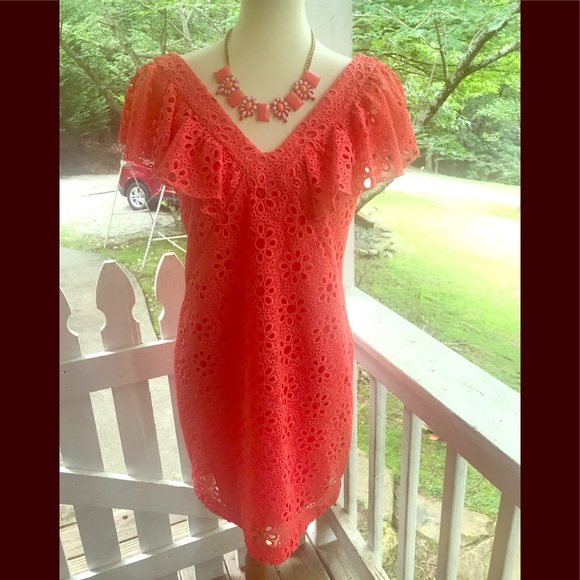 Trina Turk Dresses & Skirts - Trina Turk Floral Eyelet Dress 6 FREE SHIP